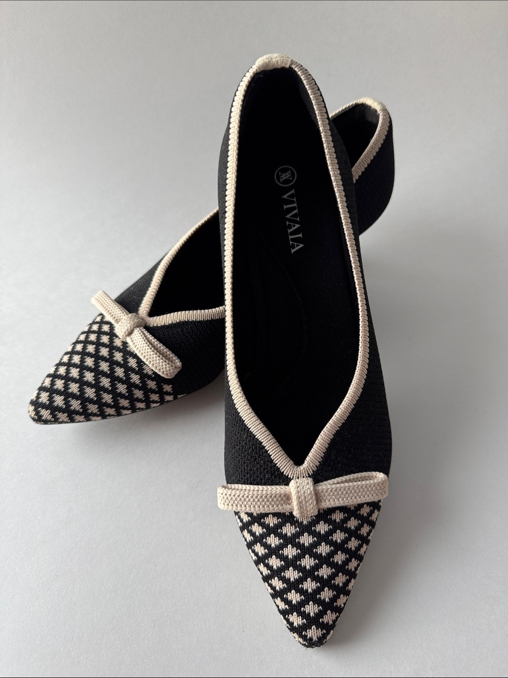 Vivaia kitten heel Women's Shoes - Beige Comfort Flats
